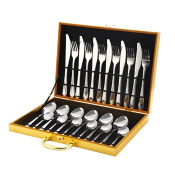 Set de 24 Cubiertos de Metal Plateado